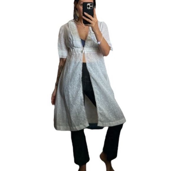 Vintage Other - Vintage sleep intimates Coverup Gown Robe Ruffled Jacket